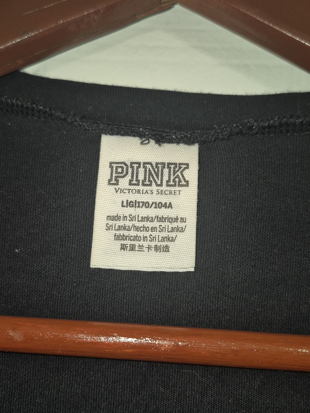 PINK Victoria's Secret Women's L Black Crew Neck Holiday Graphic Sequin Tee